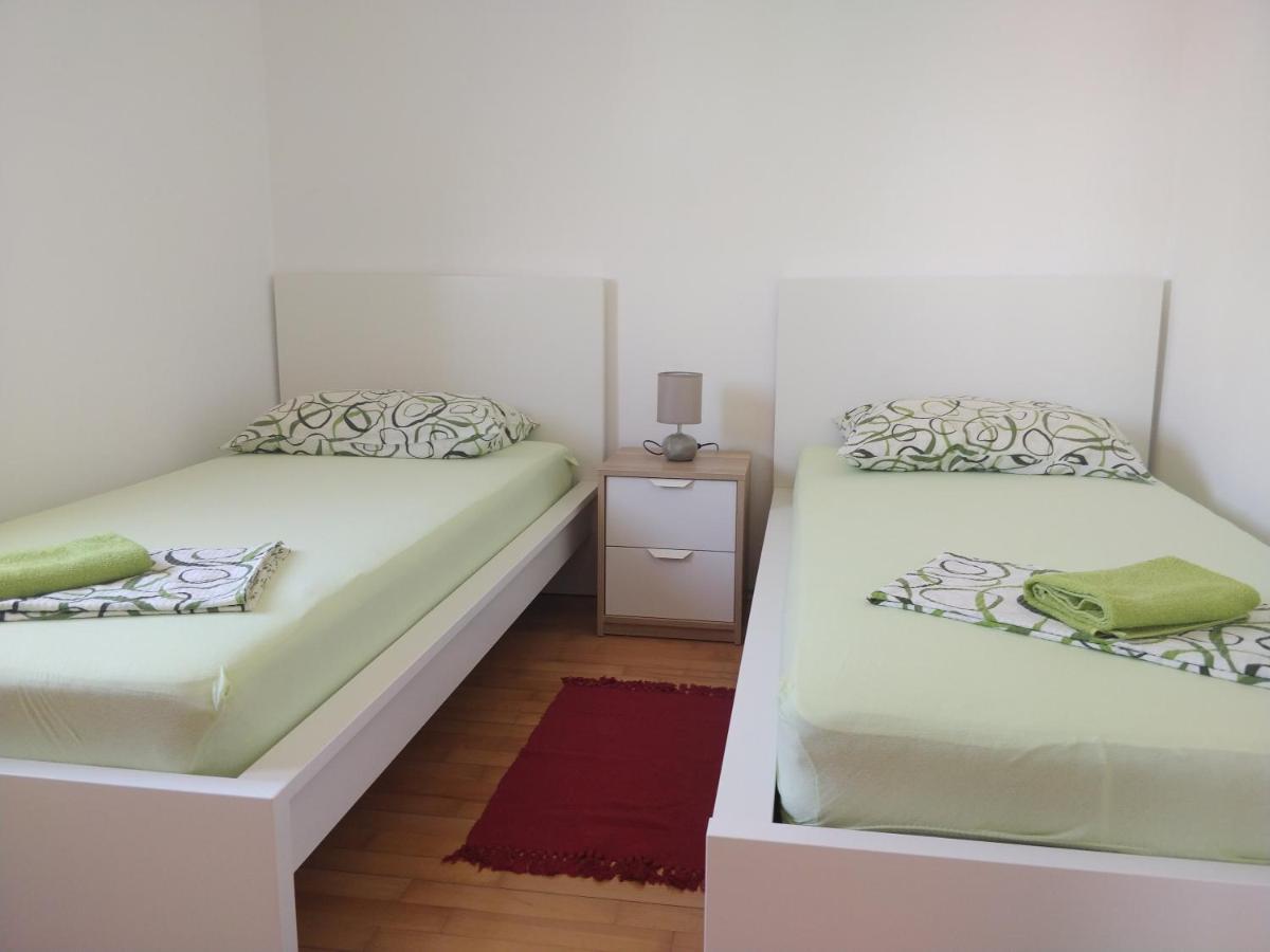 Apartments Booky Novalja Zewnętrze zdjęcie