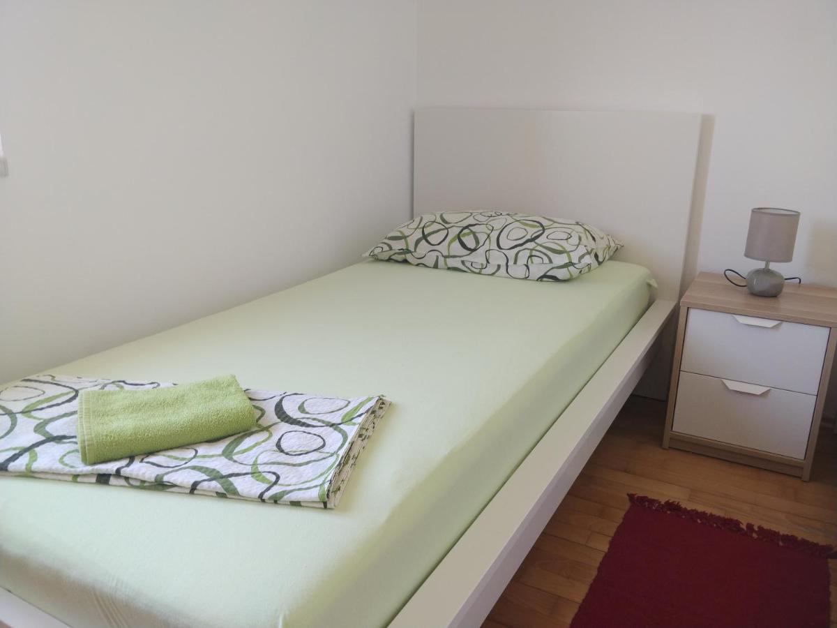 Apartments Booky Novalja Zewnętrze zdjęcie
